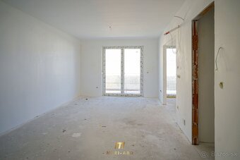 Novostavba 1 a pol izbový byt, balkón, parkovanie, Rajka - 3