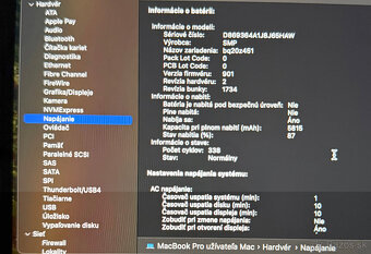 MacBook Pro 15" 2019 - i7, 16GB, 256GB (Space Grey) - 3