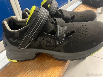 Pracovna obuv uvex - 3