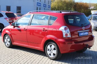 Toyota Corolla Verso 2,2 D4D 100 kW - 3