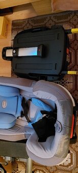 detska autosedačka.. - 3