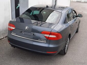 rozpredám Superb 2 sedan 4x4 - F6F6 7G7G - 3