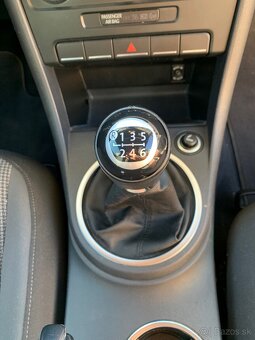 VW BEETLE - 3