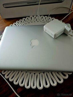 MacBook Pro - 3