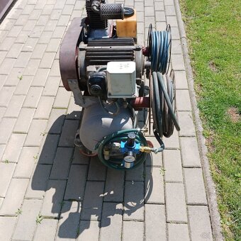 kompresor vhodny na striekanie - 3