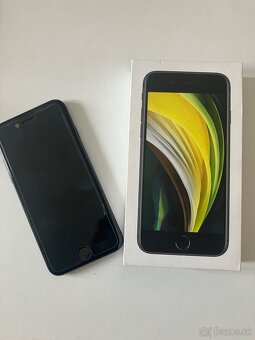 Apple iPhone se 2020 64gb 86%batéria - 3