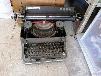 Písací stroj - 3