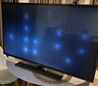 Televízor LG 42LF652V - 3