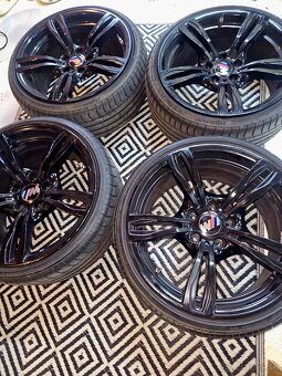 Predam elektrony 5x120 r19 - 3