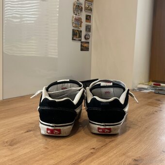 Vans Knu Skool - 3