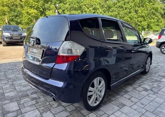 Honda Jazz 1.4 i-VTEC benzín manuál 73 kw - 3