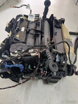 Audi A4 b8 kurenie - 3