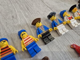 Lego 6286 Piráti - Skull's Eye Schooner - 3