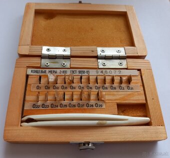 Koncové mierky 0,1 mm až 0,9 mm po 0,01 mm 63 ks - 3
