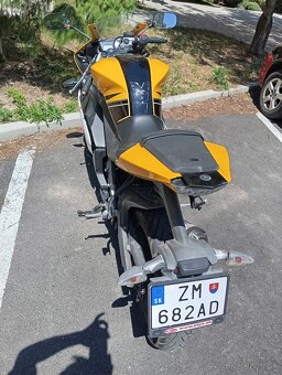 Yamaha YZF R 125 - 3