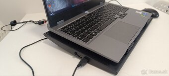 Lenovo LOQ 15IAX9 notebook - 3