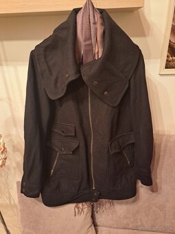 Čierny kabátik zn. Jasper Conran - 3