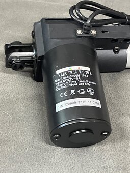 Elektricky piest 12-24volt - 3