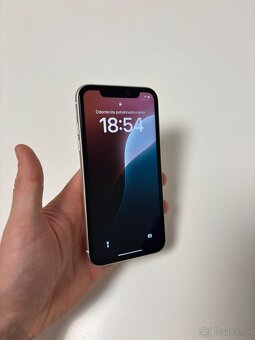 iPhone 11 Biely 64 GB - 3