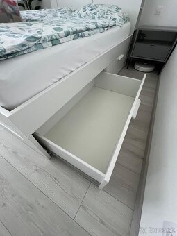 Predám posteľ IKEA BRIMNES 160×200 (pôvodná cena 825€) - 3
