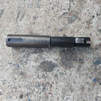Vyvrtavacia tyč Ø32 - 3