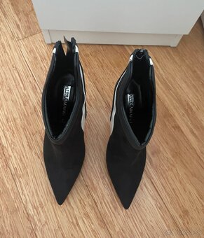 Kotnikove topanky - 3