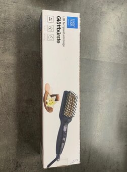 Žehliaca kefa na vlasy - 3