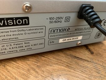 Predám DVD prehrávač Rimax DI.VX - 3