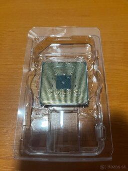 AMD Ryzen 3 3100 - 3