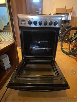 Sporák a obývacia stena - 3