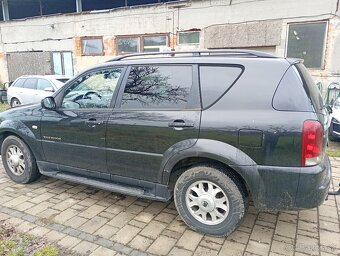 Predám Ssansyong textom 2.7xdi - 3