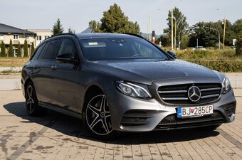 Mercedes Benz E 300 de T Avantgarde (2020) - 3