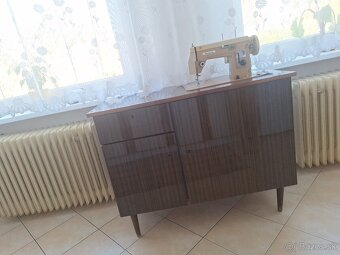 Šijaci stroj zn.Lucznik - 3
