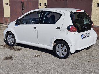 Toyota Aygo 1.0 benzín 95000km - 3