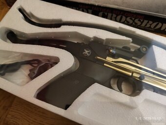 Pištolová kuša United Cutlery - 3