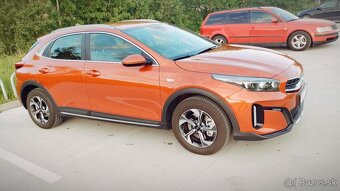 2025 KIA XCEED 1,5 T-Gdi, 103kW, najazdené 4700km - 3