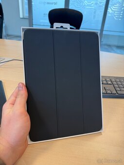 Apple Smart Folio pre iPad Air (4th/5th generation) - Black - 3