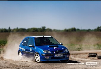 Predám Citroen Saxo vts 1.6 16v - 3