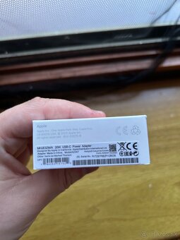apple rýchlonabíjací adaptér 20w usb c - 3