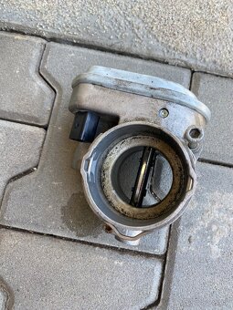 Predám diely 2.0tdi PD - 3
