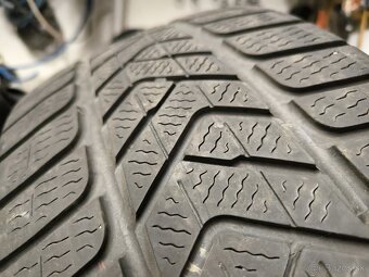 Predám letnú pneumatiku Pirelli 255/35 R20 - 3
