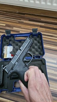Smith & Wesson MP9 - 3