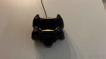 Playstation 4 Pro 1TB Jet Black - 3