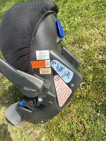 Vajicko Römer 0-13 kg + zakladňa Isofix - 3