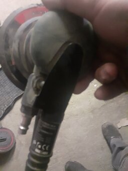 Predám brusku na zduch 10e - 3