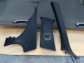 Čierny strop BMW F10 rad 5 - 3