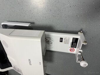 Epson EB-735F laserový projektor Full HD - 3
