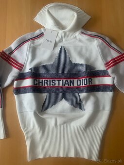 Dámsky  pulover biely  38/40 - 3