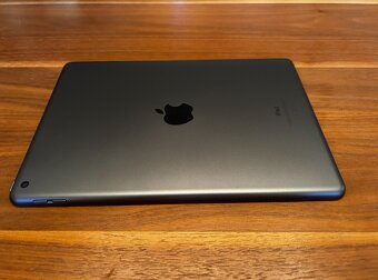 Apple iPad 10.2’; 64 GB, Wi-Fi - 3