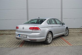 Volkswagen Passat Sedan B8 GTE - 3